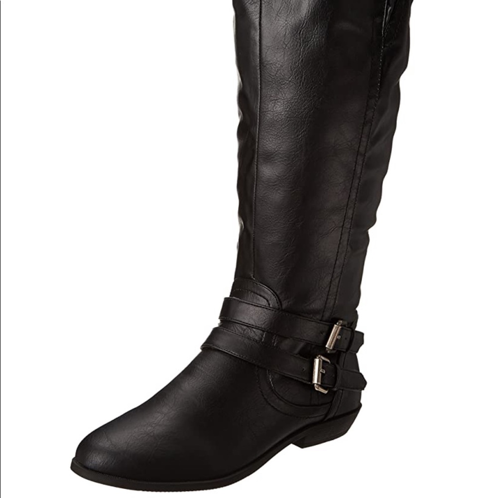 Madden Girl Elsiee Black Boots with Buckles